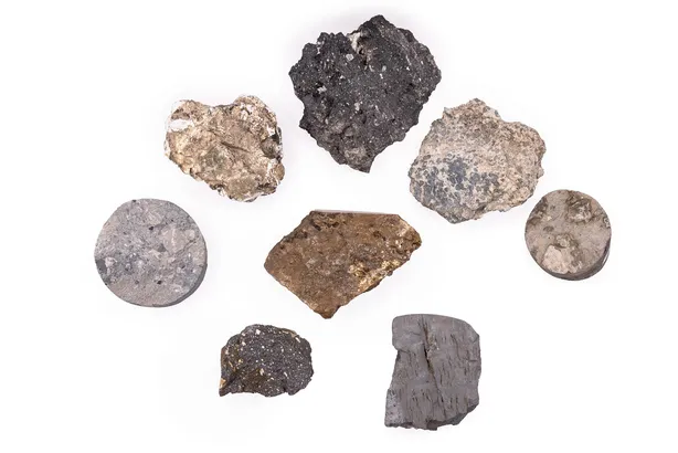 Уникальные космические камни поселились в Иркутске